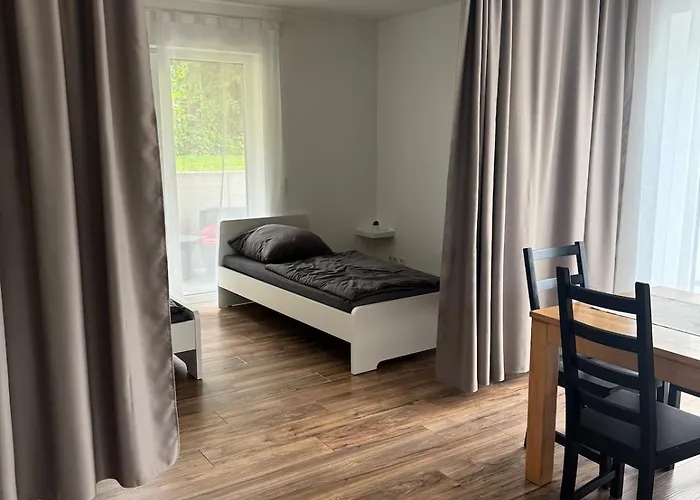 Zentral & Ruhig - Fuer 6 Gaeste In Lage! *