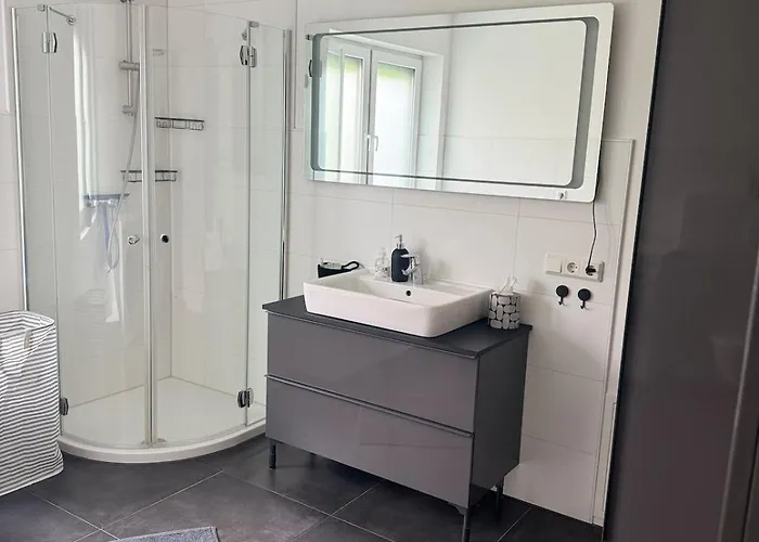 Zentral & Ruhig - Fuer 6 Gaeste In Lage!