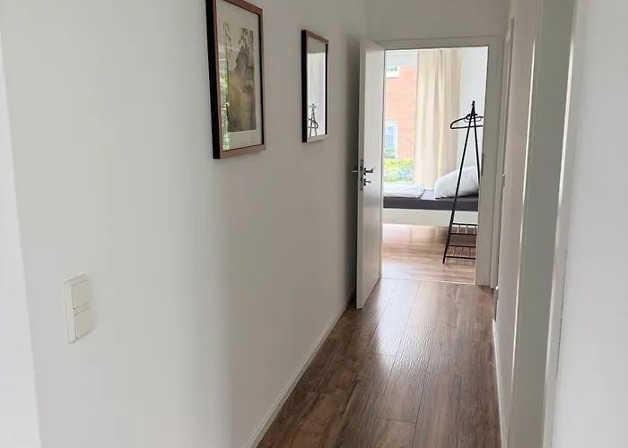 Zentral & Ruhig - Fuer 6 Gaeste In Lage! Appartement